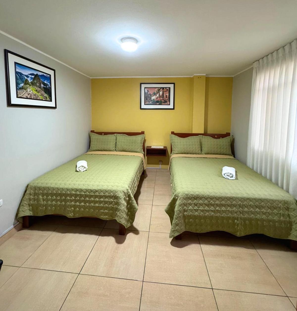 דירות לימה Right Across From The Airport - Free Shuttle - A Y J Familia מראה חיצוני תמונה